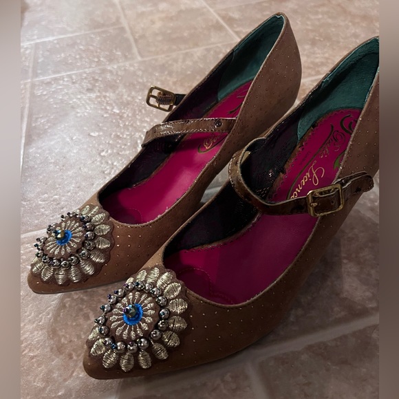 Poetic License kitten heels, size eur 37, never worn, with box. - Picture 2 of 4